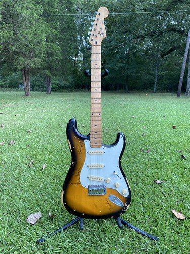 Squier fender stratocaster - squier,