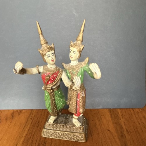 Statuina coppia danzante