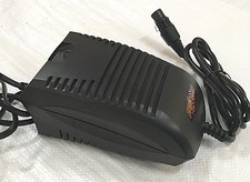 CARICA BATTERIA PELLENC 1.2 - 2.2A  50.2V  CARICATORE BATTERIE PELLENC ORIGINALE