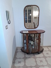 mobile ingresso antico