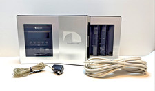 Nakamichi SoundSpace 8 - Unità principale 5 dischi MusicBank sistema CD & FM/AM BUNDLE