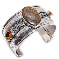 Bracciale regolabile in