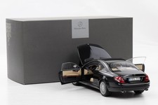 1:18 AUTOart Mercedes-Benz CL CL216 Coupè 2006 Ossidiana Nero Metallizzato Concessionario