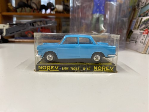 Norev ancien plastique made - norev,