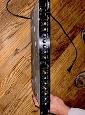 Yamaha GC2020B, XLR in/out, 2