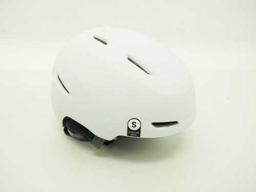 Nuovo casco sportivo sulla - sportivo,