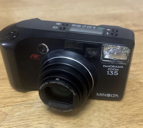 Minolta panorama zoom - zoom, 135