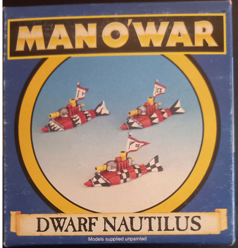 Man war dwarf nautilus - man, o’war
