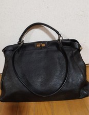 Borsa grande Fendi Peekaboo