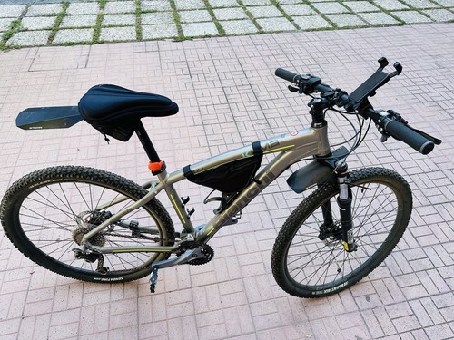 Bicicletta mountain bike - bicicletta,