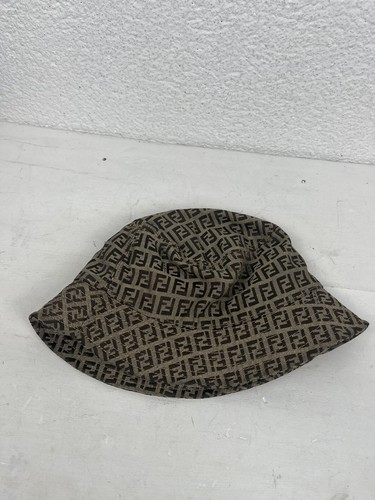 Cappello fendi - cappello,