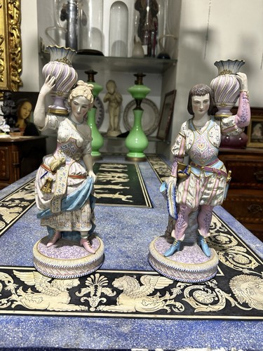 Coppia statuine