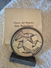  Gio Pomodoro sculpture