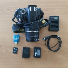 Nikon D3200 + Tamron 18-200mm