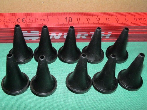 Tramoggia auricolare 4 mm - 10,