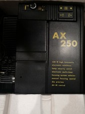 Proiettore per diapositive +