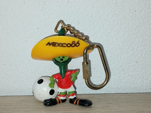 Calcio messico mascotte in - messico,