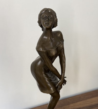 Statua bronzo donna scultura