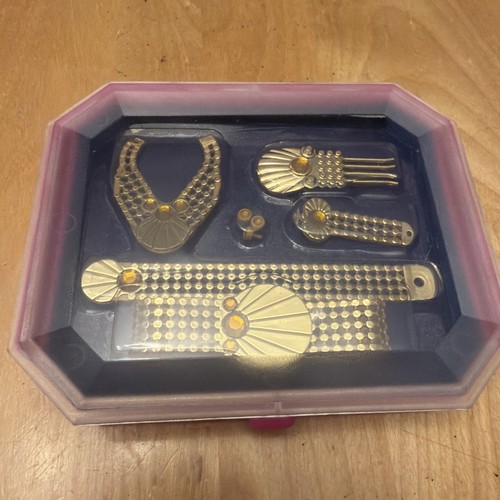 Barbie jewel secrets set - barbie,