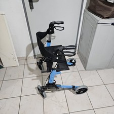 Deambulatore per Anziani Pieghevole, Con Seduta E 4 Ruote, Mobiclinic Trajano