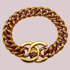 Chanel CC Logo 7.5" Turn-Lock