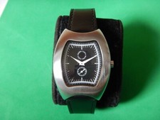 Sorprendente Orologio Forma