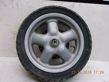 cerchio ruota anteriore per yamaha majesty mbk skiliner 125.