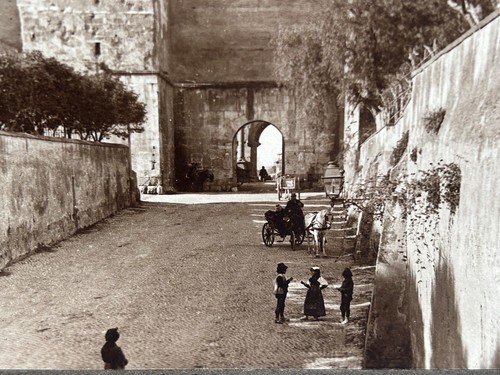 Italia roma porta - porta,