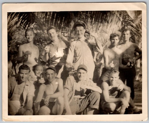 Vtg snapshot shirtless - b&w,