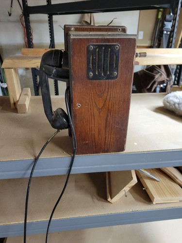Antico telefono parete - da,