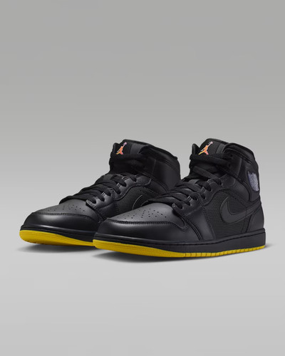 Io2052 001 nike air jordan - air, 1