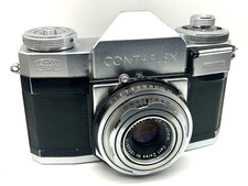 Zeiss Ikon Contaflex SLR con
