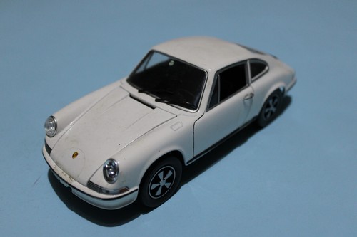 Die cast porsche 911s - porsche, 2.4