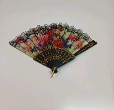 Elegante ventaglio pieghevole