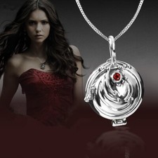 Collana the vampire - collana,