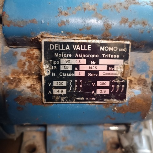 Motore elettrico trifase - motore,