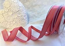 Berisfords SPINA DI PESCE nastro tessuto festivo rosso e bianco 10 mm e 15 mm -*ultimo stock