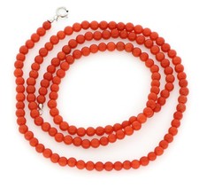 Collana con corallo e chiusura