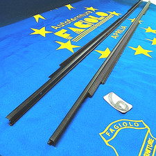 MODANATURA SOTTOPORTA ALFA ROMEO GIULIETTA PROFILO PLASTICA NERA CORNICE 2pz.D/S