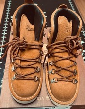 Danner Mountain Light 