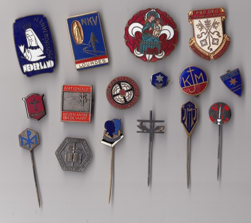 Vintage christianity pin - vintage,