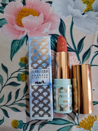 Avon mark pearlesque - mark,