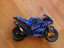 1/18 MAISTO GAULOISES YAMAHA