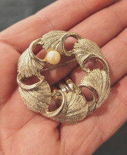 spilla vintage americana anni