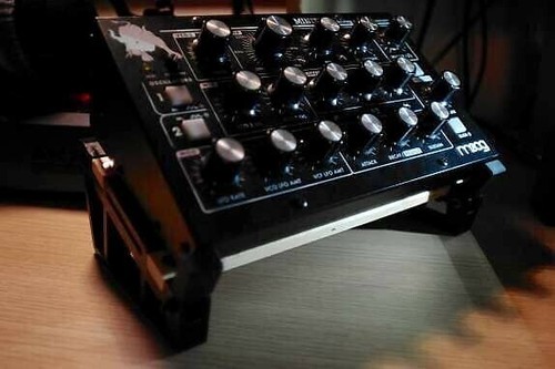 Single stand moog - moog, minitaur