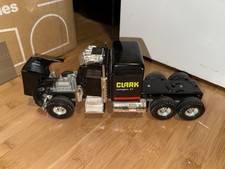 The Leader Peterbilt semirimorchio e rimorchio vintage