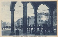 Modena -  Mirandola  -  Piazza UmbertoI dalla loggia del Comune  -  Bella