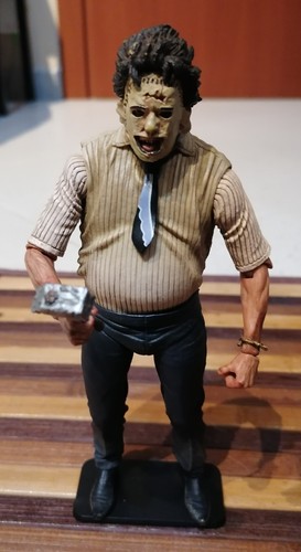 Leatherface texas chainsaw - leatherface,