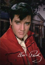 Elvis Presley posa per la