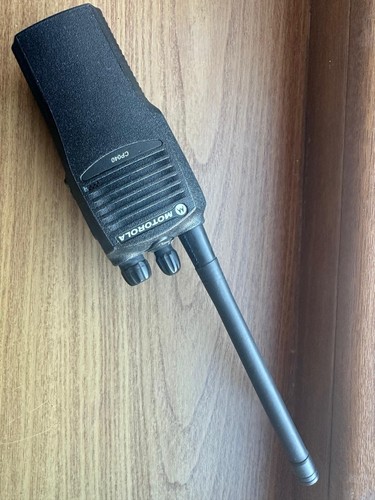 Motorola cp040 uhf radio - cp040,